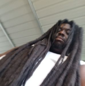 Meet your Posher, Kenneth